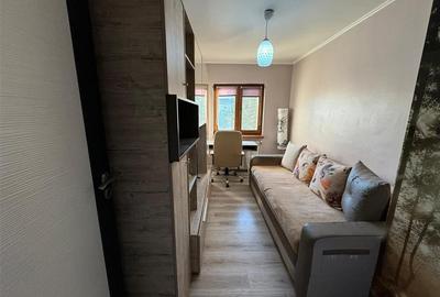Apartament 4 camere, etaj 3 cu acoperis, nemobilat - 10