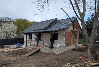 Casa Hemeius - încălzire pardoseala,  toate utilitățile, finalizare mai 2026 - 1