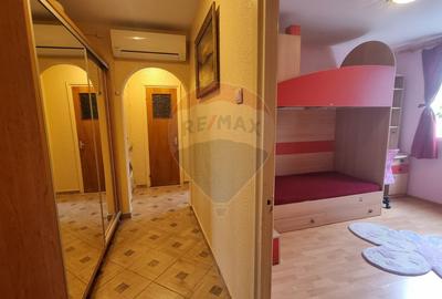 Apartament 4 camere Brancoveanu - Piata Progresu - 11