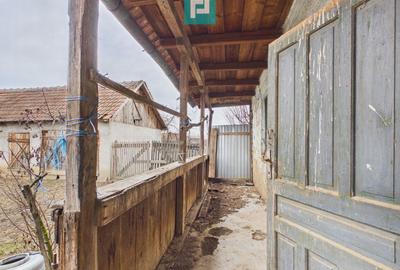 Casă modestă cu 3 camere de renovat în Mișca - 5