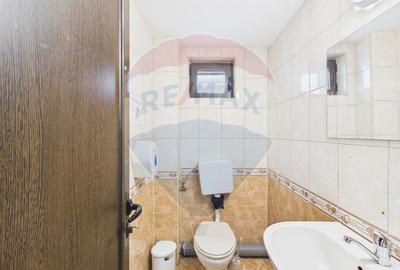 Pensiune/casa montană 9 camere în Dâmbovicioara, comision 0% - 28