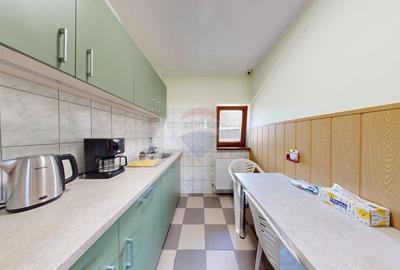 Vand casa plus spatiu comercial zona Centrul Istoric - 5