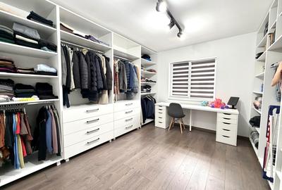 Duplex despartit prin garaj, 5 camere, 137 mp utili - Dumbravita - 14