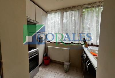 Zona Aradului. 3 camere, etaj 2, decomandat! - 3