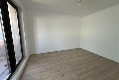 Apartament 3 Camere în bloc finalizat, etaj intermediar, construcție n - 7