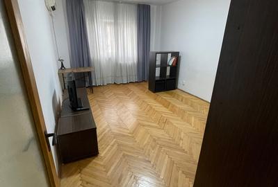 Garsoniera Dristor, 4 minute de metrou, stradal, mobilată si utilată complet - 1