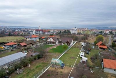 Teren intravilan,pe 2.900 mp,recomandat rezidential/investitional, Sfantu Gheorg - 2