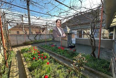 BOCSA Romana, Casa Cocheta cu Gradina - 1