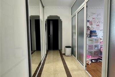 Apartamente 3 Camere Decomandat, Etaj 2, Zona KM 4-5 - 12