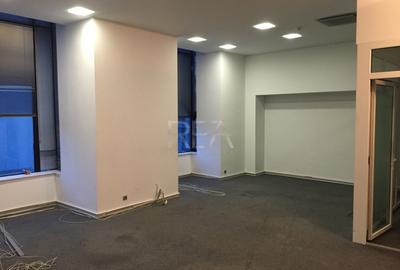 Premium Office Building Asset | 2.041 mp Su Totala | Ultracentral București - 12