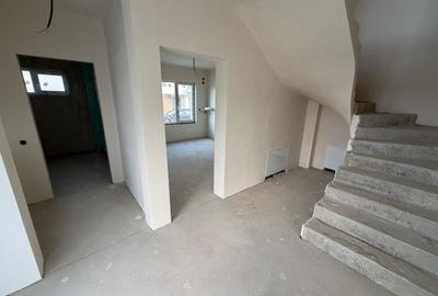 Triplex 112 mp utili, teren 180mp, ansamblu privat, Floresti - 3
