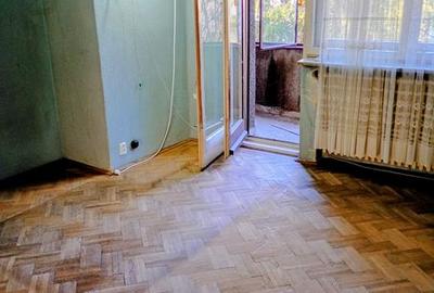 Apartament de 3 camere in zona Aviatorilor mai precis pe str Av  Mircea Zorilean - 9
