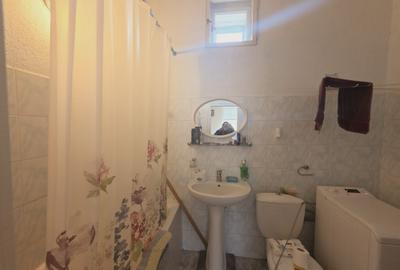 Vand casa saseasca 4 camere cu teren generos 1900mp - 11