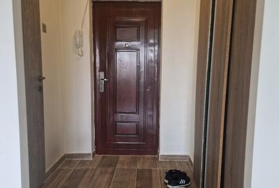 De inchiriat garsoniera mobilata si utilata modern Titan Mall - 1