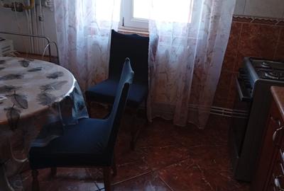 Apartament 3 camere central Buftea- 400 de euro, mobilat, utilat, loc parcare - 11