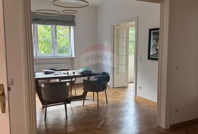 Apartament cu 3 camere decomandat, mobilat în Universitate