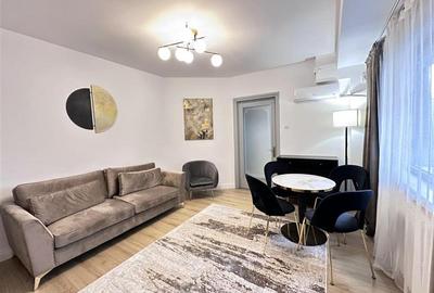 Apartament 2 camere in cladire deosebita - Victoriei - 1