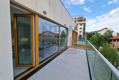 Apartament cu 2 camere semidecomandat în Domenii