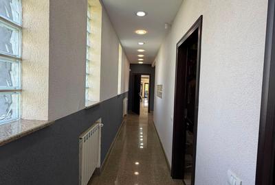VILA ELEGANTA CU PISCINA INCALZITA SI IESIRE LA LAC - 25