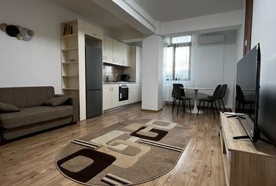 Apartament cu 2 camere semidecomandat, mobilat în Galata