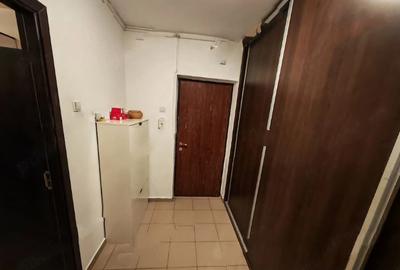 Constantin Brancoveanu,Metrou,bl.1992,reabilitat,et.3/10,Amenajat,boiler,mobilat - 2