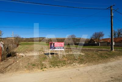 Teren intravilan 1152 mp în Ruși, cu acces la două drumuri și utilități în față - 3