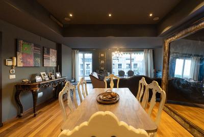 Penthouse cu 3 camere semidecomandat, mobilat în Herăstrău