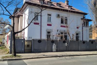 COMISION 0% BARBU VACARESCU STRADAL VILA D+P+ET+M+TERASA SI GARAJ CURTE LIBERA - 2