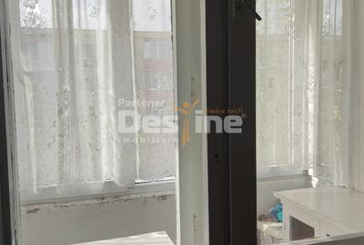 APARTAMENT CU 2 CAMERE SEMIDECOMANDAT ZONA FOARTE BUNA - 10