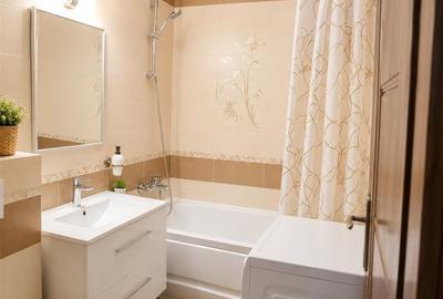 Apartament modern 2 camere cu balcon si loc de parcare zona Centrala - 11