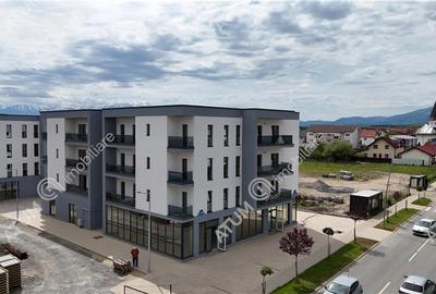 Apartament cu 3 camere semidecomandat în Șelimbăr