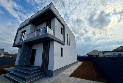 Casă individuală cu 4 camere în Berceni