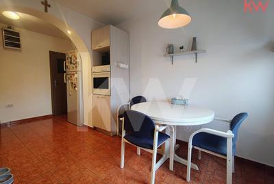 Apartament generos 3 camere, 1 Mai - 8