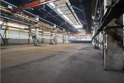 Spatiu Industrial - 1200 mp - Productie - Depozitare - Distributie - 2