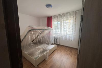Apartament 3 camere renovat – 82 mpc – Etaj 1 - 8