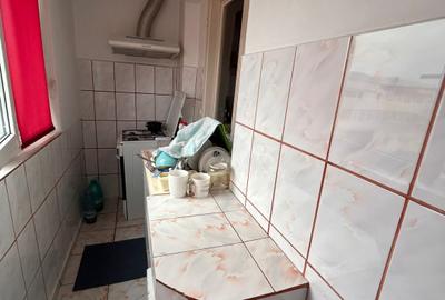 Apartament 1 camera - Transformat in doua camere, zona Radu Negru. - 4