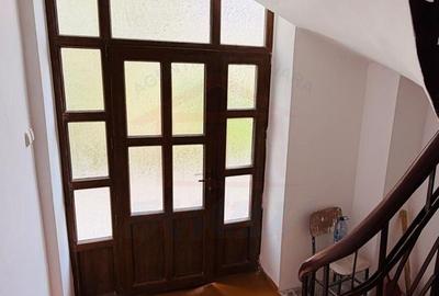 Apartament în casă, acces separat,  ultracentral, lângă Primări, Galat - 9