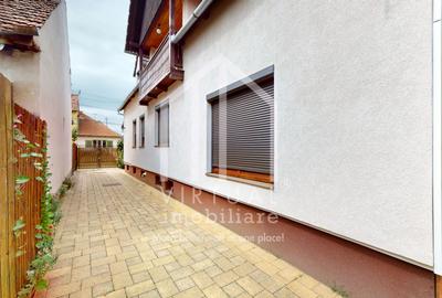 Casa cu 5 camere, 210mp utili, demisol, mobilata, Cal. Poplacii - 29
