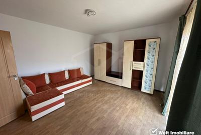 Garsonieră decomandată, mobilată în Florești