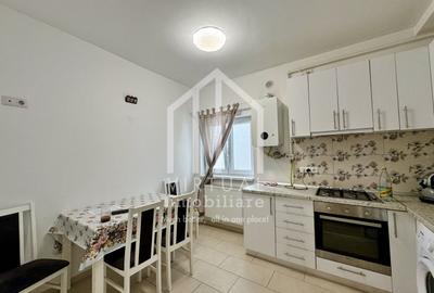 Ap. cu 2 camere, 52mp utili, etaj 1/4, bloc cu lift, Car. Tineretului - 9