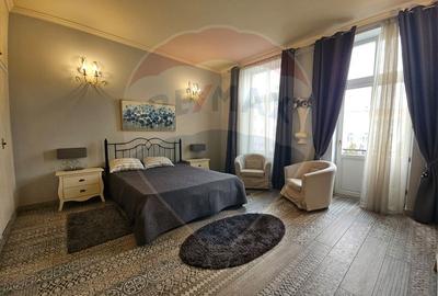 Inchiriez apartament superb cu 4 camere, 120mp, în zona Ultracentrala - 1