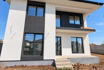 Casă individuală cu 4 camere în Berceni