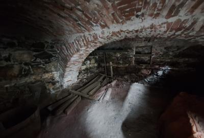 Casă de vânzare în Vinerea (Cugir) – ideală pentru renovare - 6