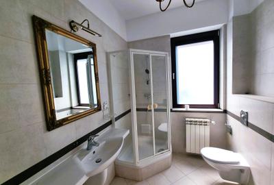 Apartament 4 camere cu tereasa de 160 mp - 21