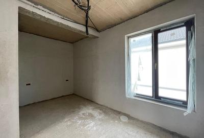 Duplex 5 camere despartit prin garaj Mosnita Noua - 7