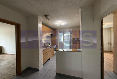 OPORTUNITATE DE VANZARE APARTAMENT 3 CAMERE ZONA TEI 2 BLOC 1982 - 14