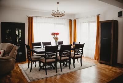 Casă individuală de vânzare | 4 camere | 3 băi | Teren 565 mp - 7