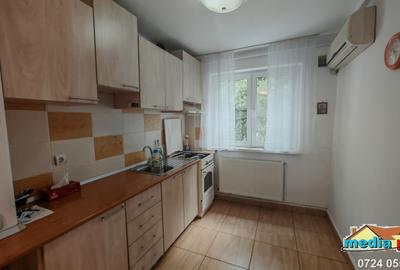 De vânzare apartament 3 camere – zona centrală - 3