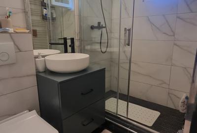 Apartament 4 camere, centrală proprie, parcare, 5 min metrou Apărătorii Patriei - 3