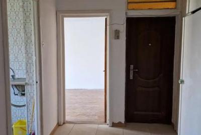 Apartament - 3 camere - decomandat - Mihai Bravu - 1